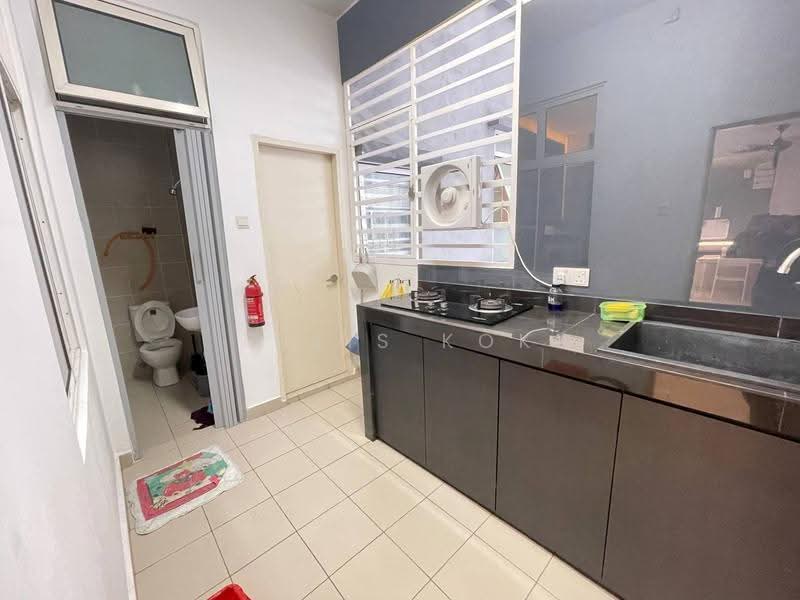Condominium for Sale at Damansara Foresta - Elvis Kok - Kitchen - PropertyGuru.com.my