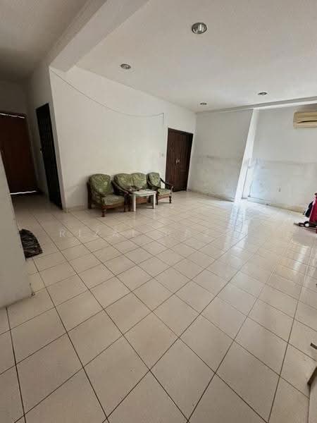 Shop / Office for Sale in Sunway Batu Caves (Batu Caves) - Rizal Razak - Living Room - PropertyGuru.com.my