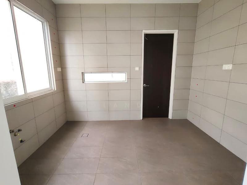 Bungalow House for Sale in Senibong (Permas Jaya) - Yoland . - Interior - PropertyGuru.com.my