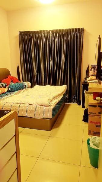 Kediaman Servis untuk Dijual di Seasons Amara Larkin - Wan Ning - Bedroom - PropertyGuru.com.my