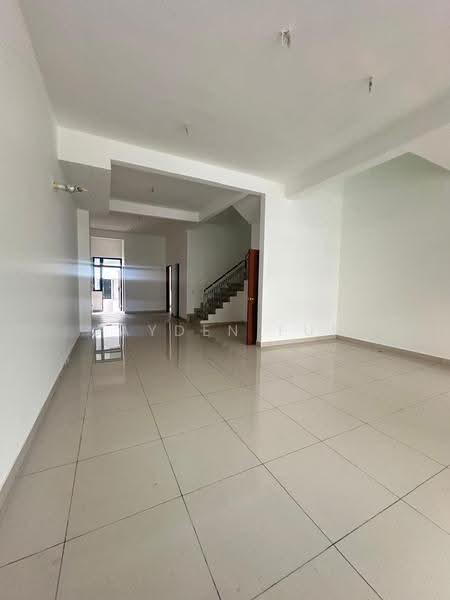 Rumah Teres 2-Tingkat untuk Dijual di Taman Dato Onn (Johor Bahru) - Jayden Fun - Interior - PropertyGuru.com.my