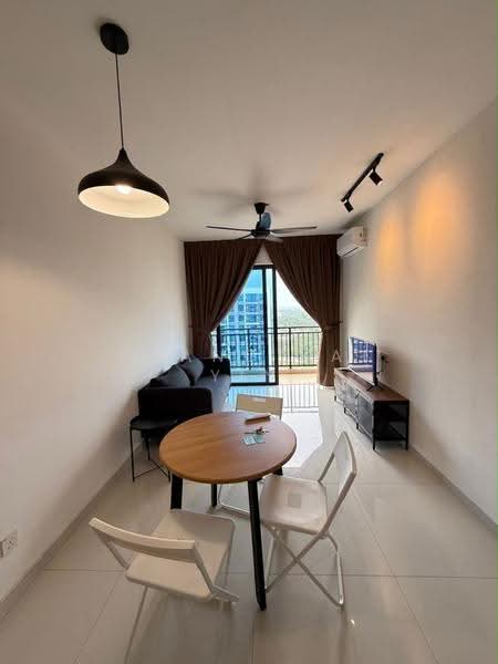 Kediaman Servis untuk Disewa di Country Garden Central Park - Chang Kai Yin - Living Room - PropertyGuru.com.my