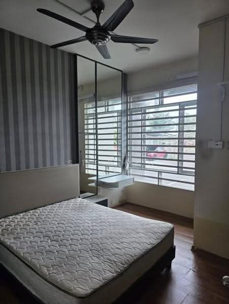 Apartment for Rent at Sky Garden Residences - Stephen Siew - Bedroom - PropertyGuru.com.my