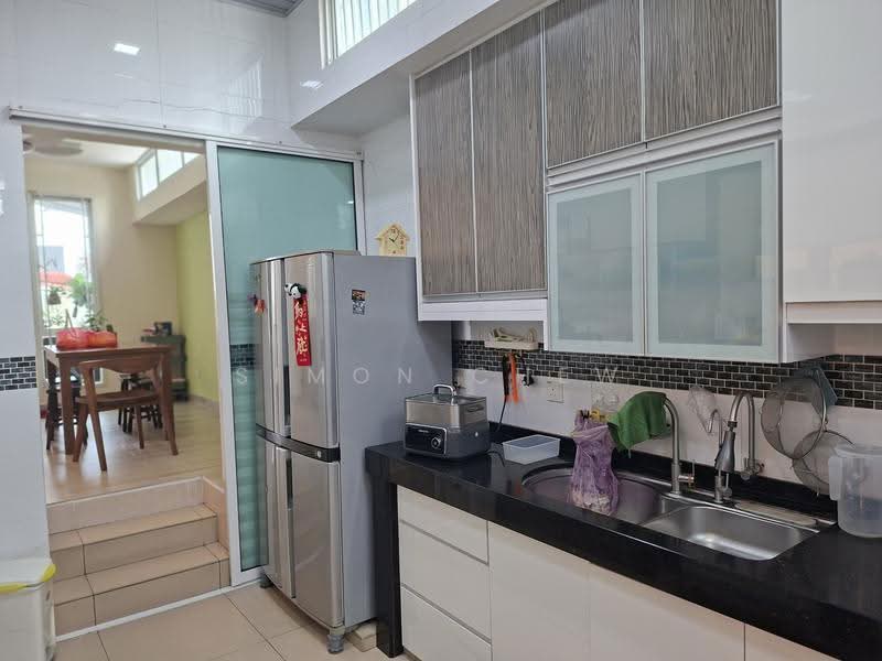 Rumah Berkembar untuk Dijual di Puchong (Selangor) - Simon Chew - Kitchen - PropertyGuru.com.my