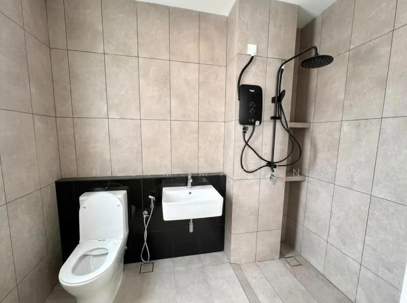 Rumah Teres 2-Tingkat untuk Disewa di Bandar Gamuda Cove (Dengkil) - Halim Mazlan - Bathroom - PropertyGuru.com.my