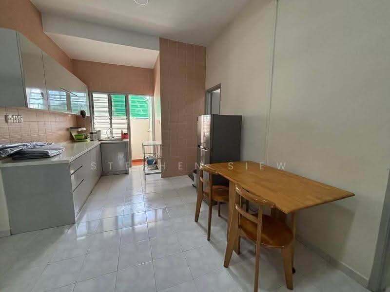 Apartment for Rent at Alpine Village - Stephen Siew - Kitchen - PropertyGuru.com.my