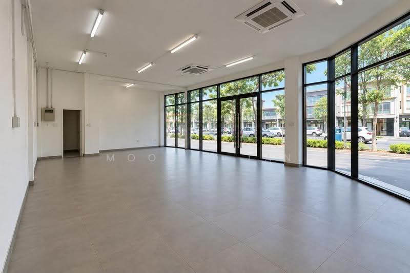 Kedai untuk Disewa di U5, Bandar Pinggiran Subang (Shah Alam) - Moomoo Tan - Interior - PropertyGuru.com.my