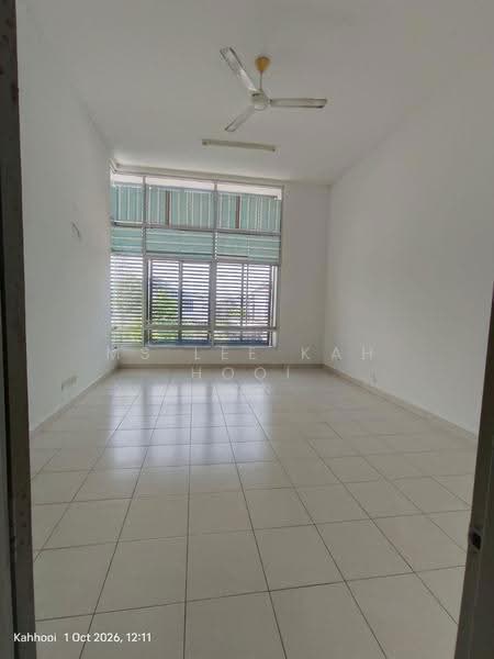 Rumah Teres 2-Tingkat untuk Disewa di Kota Emerald (Rawang) - Ms Lee kah Hooi - Living Room - PropertyGuru.com.my