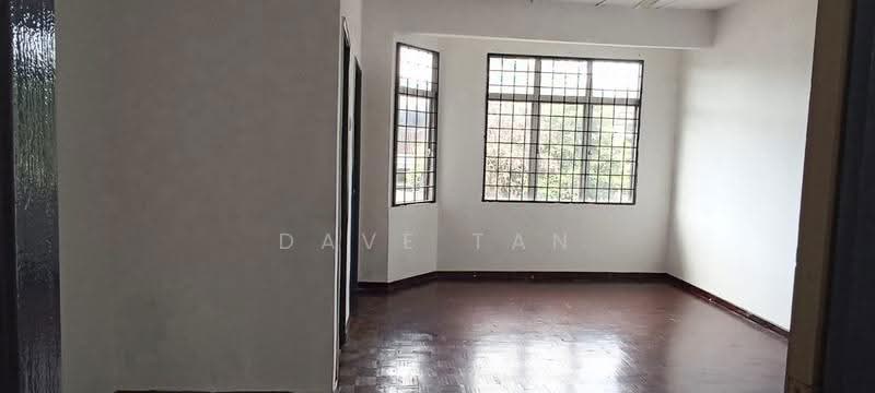 2-storey Terraced House for Sale in Bandar Bukit Beruntung (Bukit Beruntung) - Dave Tan - Living Room - PropertyGuru.com.my