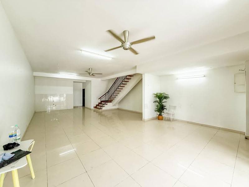Rumah Teres 2-Tingkat untuk Dijual di Denai Alam (Shah Alam) - Salawati Busro - Interior - PropertyGuru.com.my