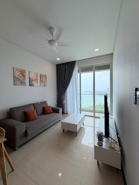 Kediaman Servis untuk Disewa di Puteri Cove Residences - Yoland . - Living Room - PropertyGuru.com.my