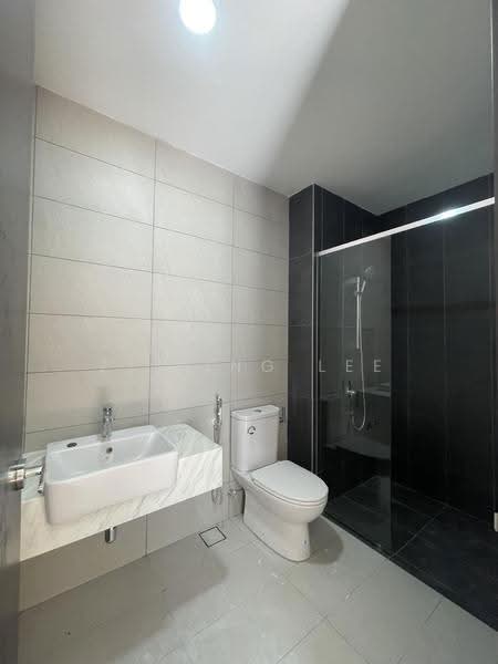 Rumah Berkembar untuk Disewa di Telok Panglima Garang (Selangor) - Zi Ying Lee - Bathroom - PropertyGuru.com.my