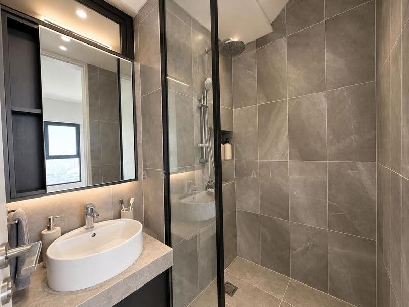 Service Residence for Rent at The Fiddlewoodz @ KL Metropolis - Jason Lai - Bathroom - PropertyGuru.com.my