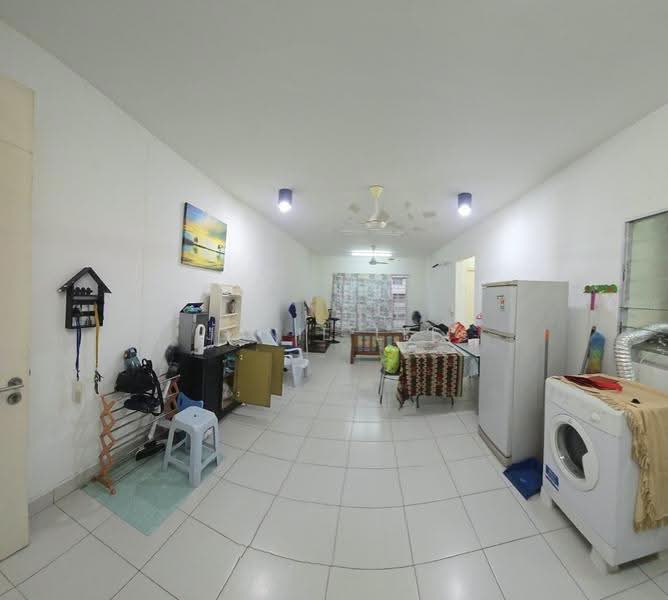 Pangsapuri untuk Disewa di Pangsapuri Seri Mutiara - Janie Lee - Dining & Living - PropertyGuru.com.my