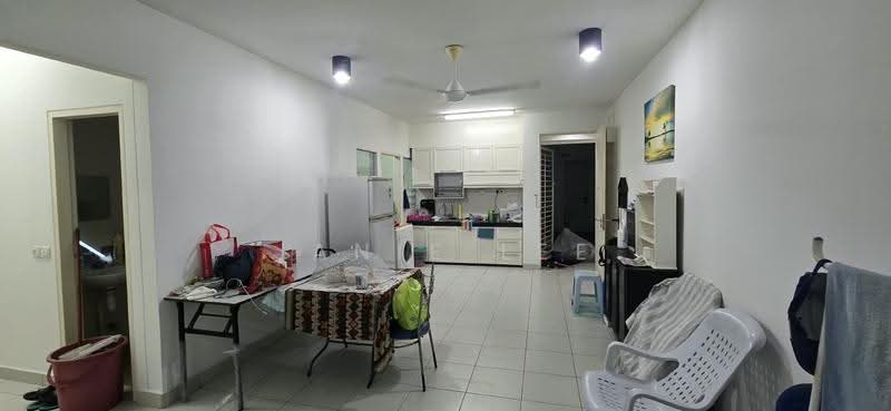 Pangsapuri untuk Disewa di Pangsapuri Seri Mutiara - Janie Lee - Dining & Kitchen - PropertyGuru.com.my