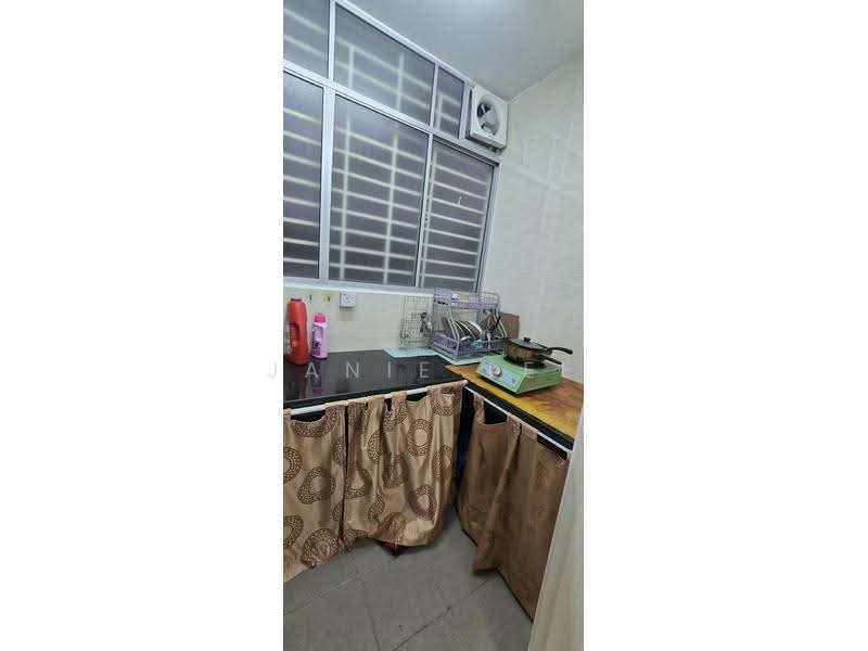 Pangsapuri untuk Disewa di Pangsapuri Seri Mutiara - Janie Lee - Kitchen - PropertyGuru.com.my