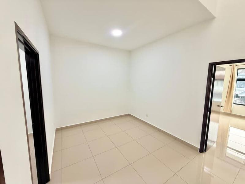 Rumah Teres 2-Tingkat untuk Disewa di Taman Mutiara Rini (Skudai) - Kc Teo - Interior - PropertyGuru.com.my
