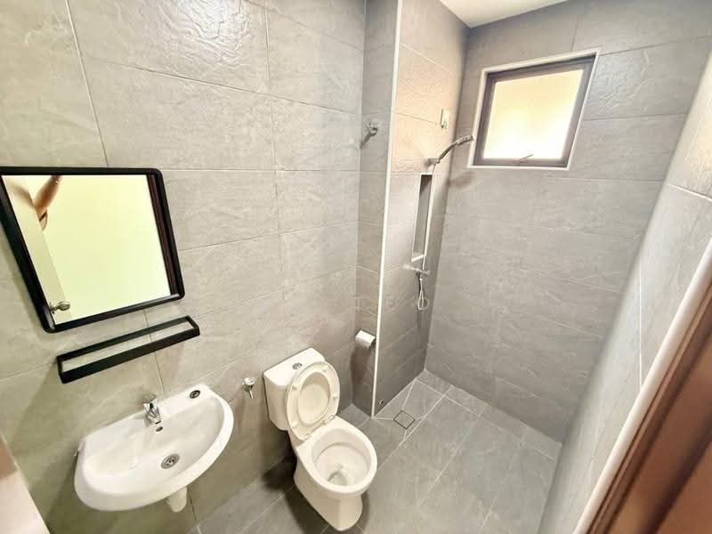 Rumah Teres 2-Tingkat untuk Disewa di Taman Mutiara Rini (Skudai) - Kc Teo - Bathroom - PropertyGuru.com.my