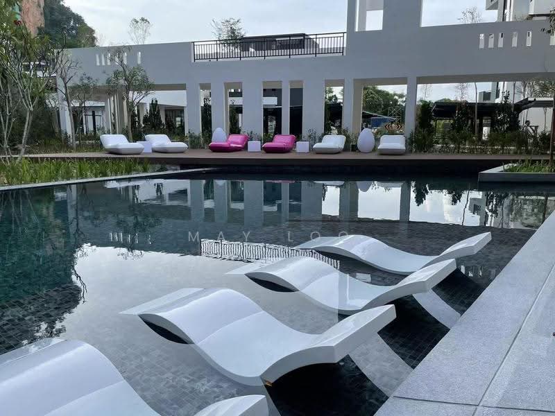 Kondominium untuk Disewa di The Cove Hillside Residence - May Loo - Pool - PropertyGuru.com.my