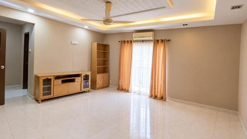 Rumah Berkembar untuk Disewa di Balakong (Selangor) - David Lee - Living Room - PropertyGuru.com.my