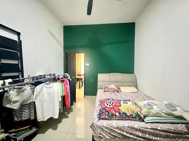 2-storey Terraced House for Sale in Saujana Utama (Selangor) - Muin Mn - Bedroom - PropertyGuru.com.my