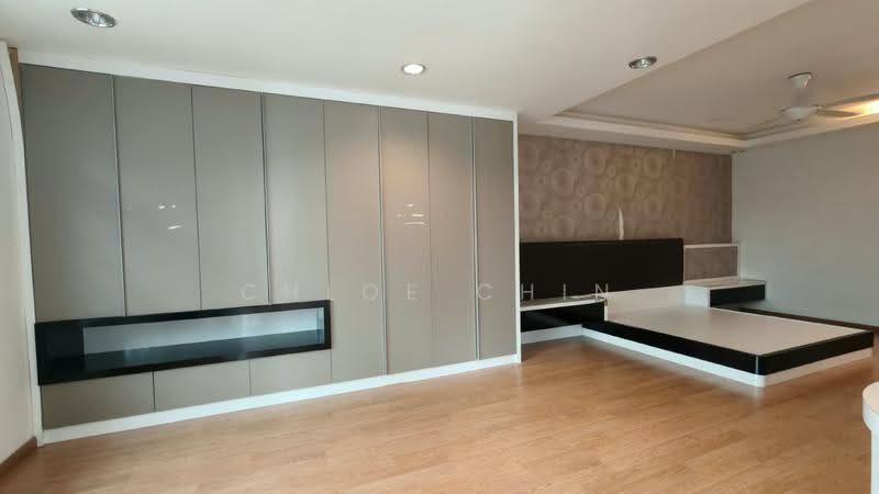 Cluster House for Sale in Taman Mount Austin (Tebrau) - Chloe Chin - Bedroom - PropertyGuru.com.my