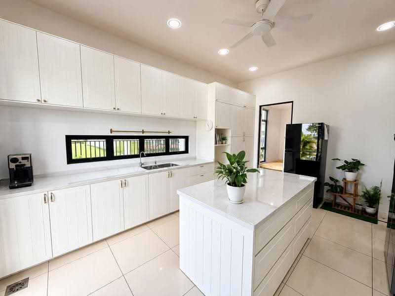 Bungalow House for Sale in Kuala Selangor (Selangor) - Lucas Loh - Kitchen - PropertyGuru.com.my