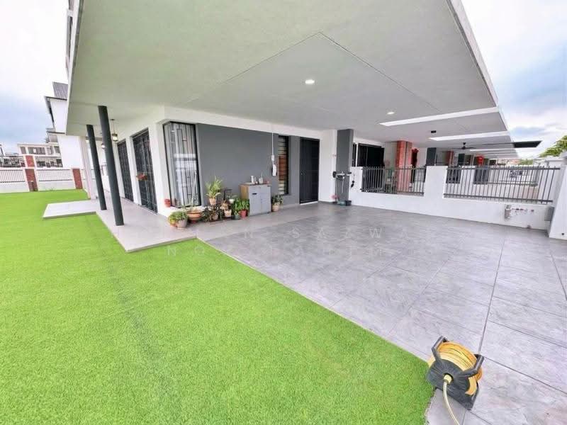 2-storey Terraced House for Sale in Elmina (Shah Alam) - Herman Sazwan Nor Rahim - Exterior - PropertyGuru.com.my