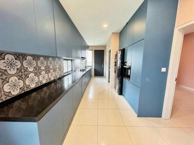 2-storey Terraced House for Sale in Elmina (Shah Alam) - Herman Sazwan Nor Rahim - Kitchen - PropertyGuru.com.my