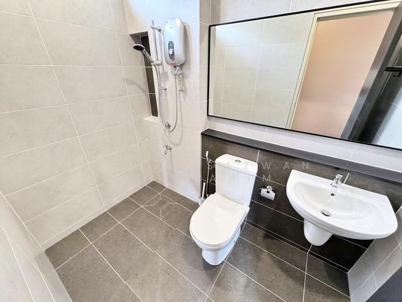 2-storey Terraced House for Sale in Elmina (Shah Alam) - Herman Sazwan Nor Rahim - Bathroom - PropertyGuru.com.my