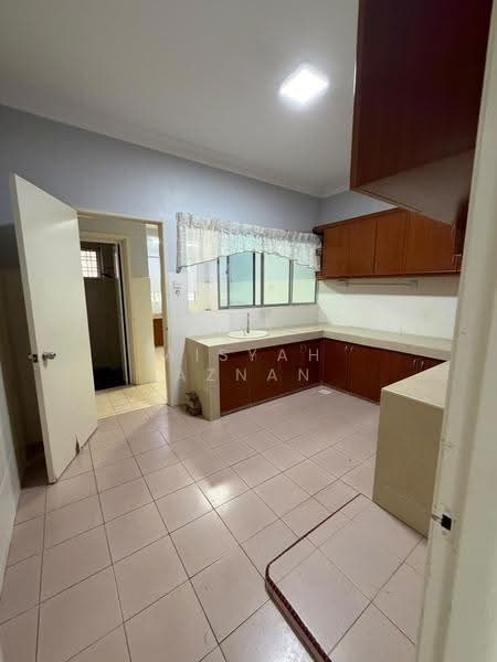 Rumah Teres untuk Dijual di Seksyen 1 Wangsa Maju (Wangsa Maju) - Aisyah Aznan - Kitchen - PropertyGuru.com.my