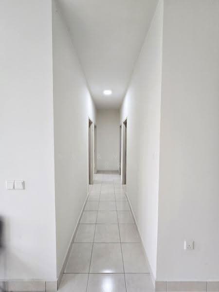 Apartment for Sale at Harmoni 1 - Salawati Busro - Corridor - PropertyGuru.com.my