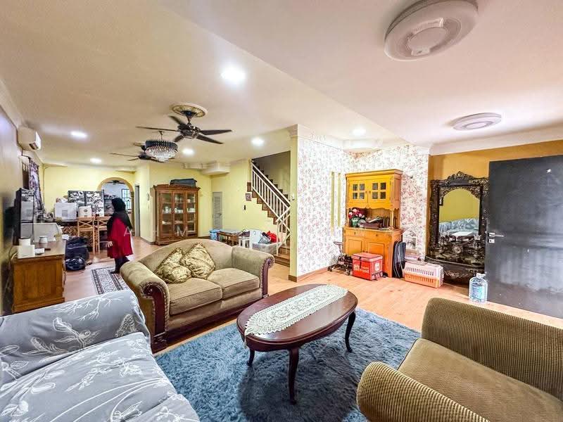 2-storey Terraced House for Sale in Nilai Impian (Nilai) - Ahmad Ikhwan Arif - Living Room - PropertyGuru.com.my