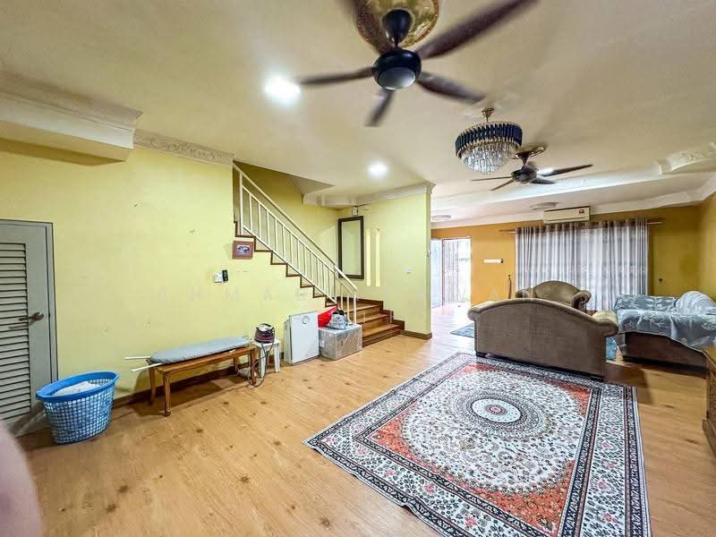 2-storey Terraced House for Sale in Nilai Impian (Nilai) - Ahmad Ikhwan Arif - Living Room - PropertyGuru.com.my