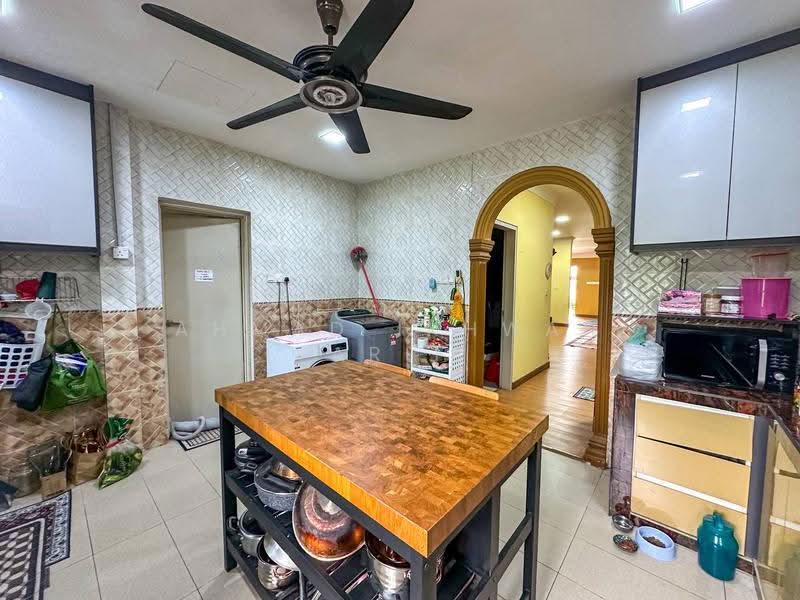 2-storey Terraced House for Sale in Nilai Impian (Nilai) - Ahmad Ikhwan Arif - Kitchen - PropertyGuru.com.my