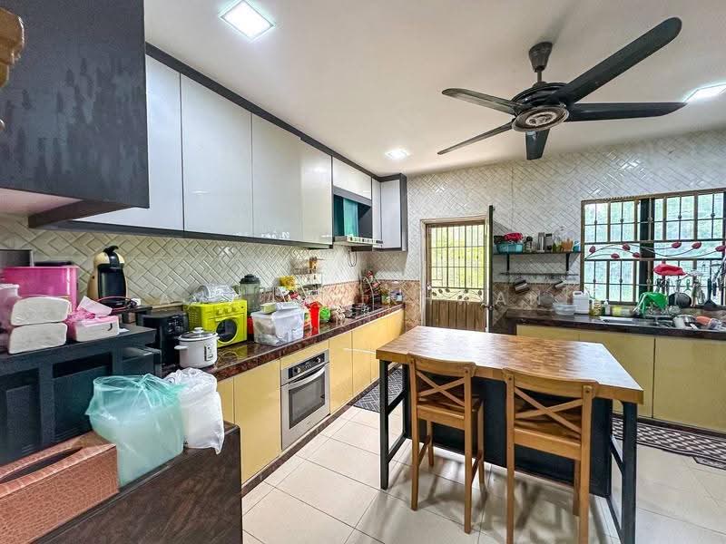 2-storey Terraced House for Sale in Nilai Impian (Nilai) - Ahmad Ikhwan Arif - Kitchen - PropertyGuru.com.my