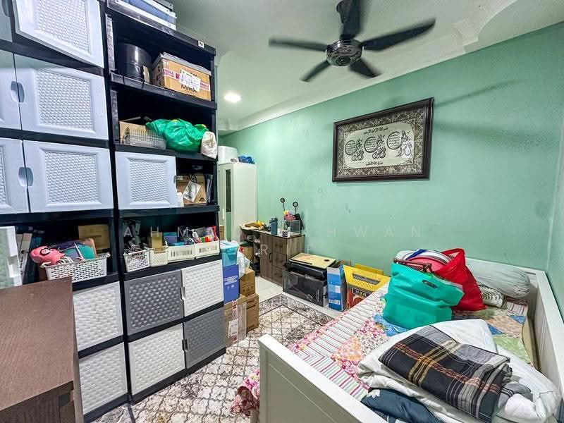 2-storey Terraced House for Sale in Nilai Impian (Nilai) - Ahmad Ikhwan Arif - Bedroom - PropertyGuru.com.my