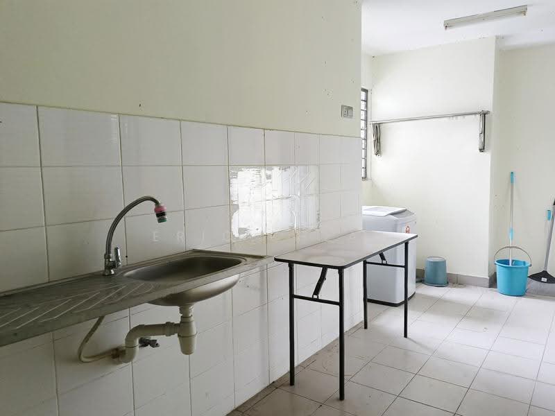 Condominium for Rent at Residence 8 - Eric Cheah - Kitchen - PropertyGuru.com.my
