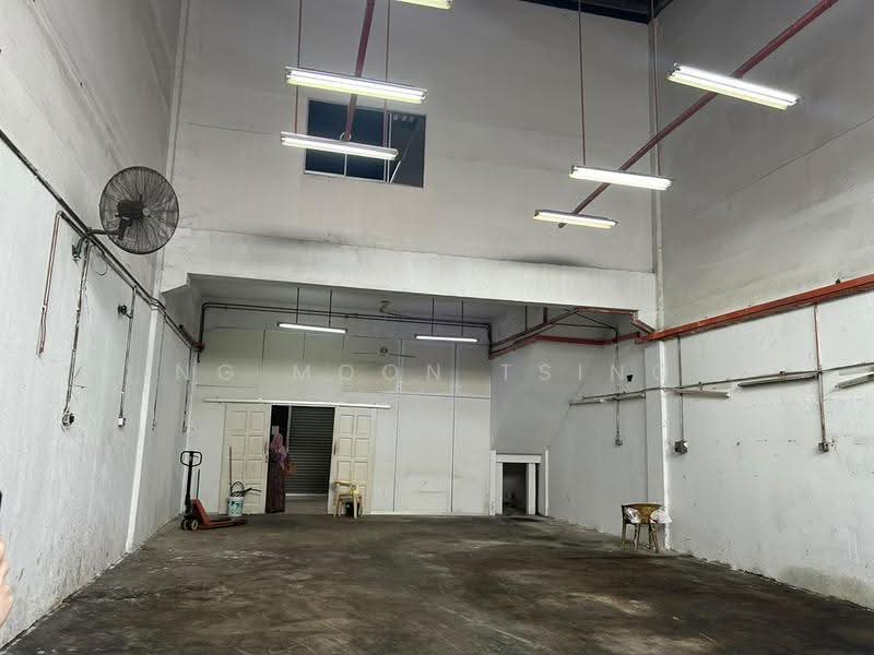 Factory for Rent in Kepong (Kuala Lumpur) - Ng Moon Tsing - Interior - PropertyGuru.com.my
