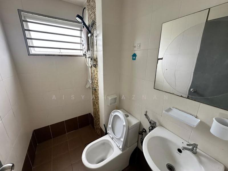 Condominium for Rent at Astana Lumayan - Aisyah Aznan - Bathroom - PropertyGuru.com.my