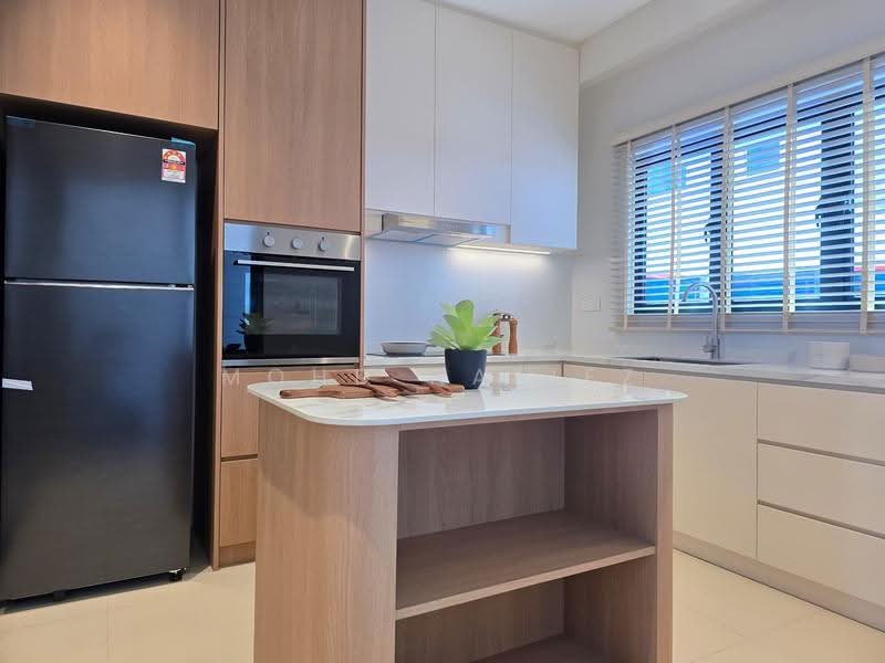 2-storey Terraced House for Sale in Petaling (Selangor) - Mohd Hafiez - Kitchen - PropertyGuru.com.my