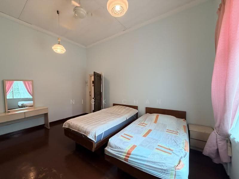 Bungalow House for Sale in Seremban City Centre (Seremban) - Nick Chan - Bedroom - PropertyGuru.com.my
