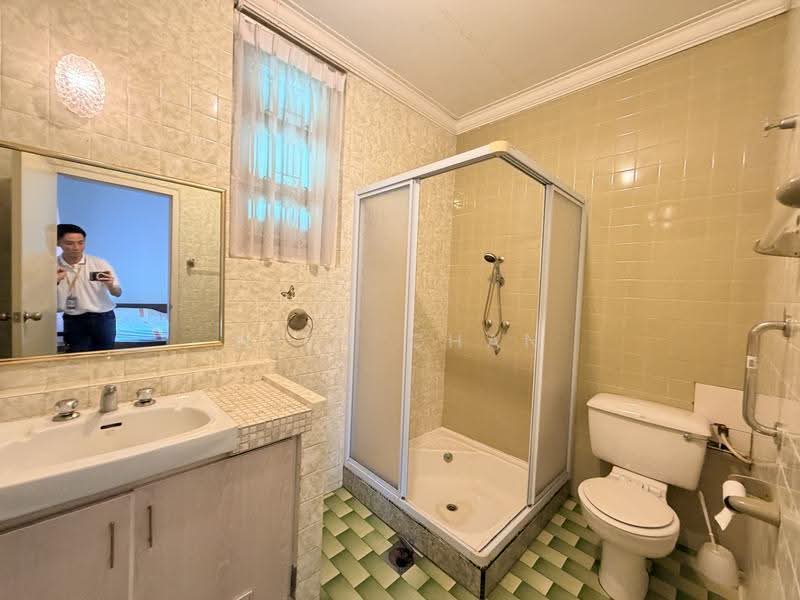 Bungalow House for Sale in Seremban City Centre (Seremban) - Nick Chan - Bathroom - PropertyGuru.com.my
