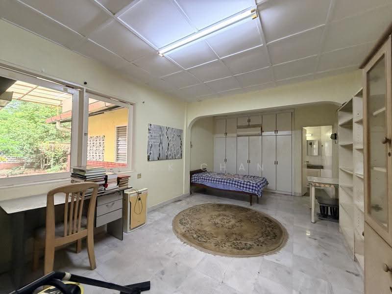 Bungalow House for Sale in Seremban City Centre (Seremban) - Nick Chan - Study - PropertyGuru.com.my