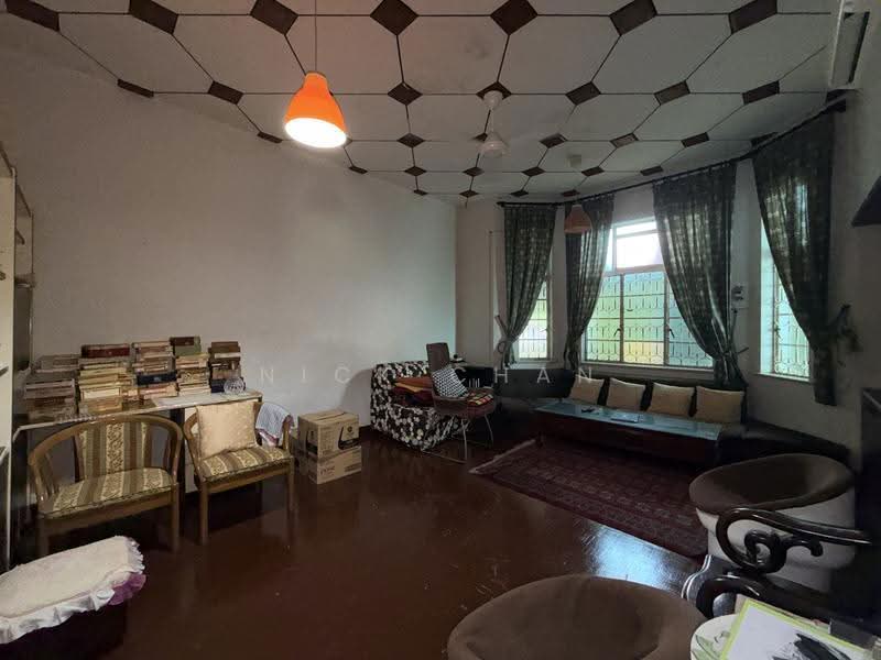 Bungalow House for Sale in Seremban City Centre (Seremban) - Nick Chan - Living Room - PropertyGuru.com.my