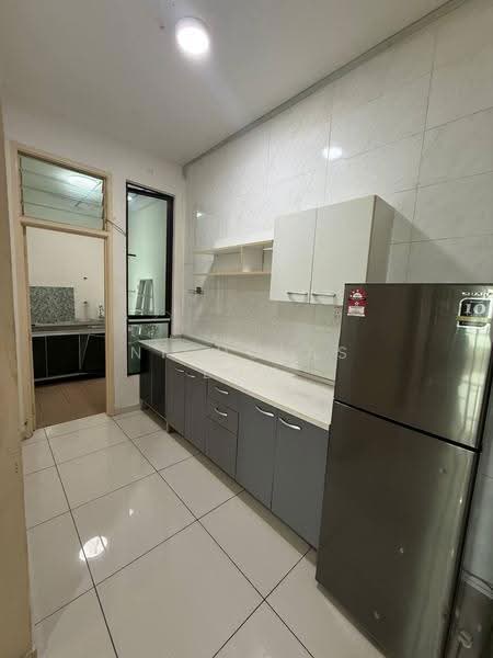Service Residence for Rent at D'Summit Residences - Nicholas Low - Kitchen - PropertyGuru.com.my