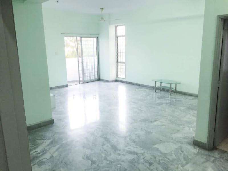 Condominium for Rent at Ridzuan Condominium - Pearly Gan - Living Room - PropertyGuru.com.my