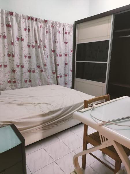 Rumah Teres 1-Tingkat untuk Disewa di Taman Johor Jaya (Johor Bahru) - Joy Min - Bedroom - PropertyGuru.com.my