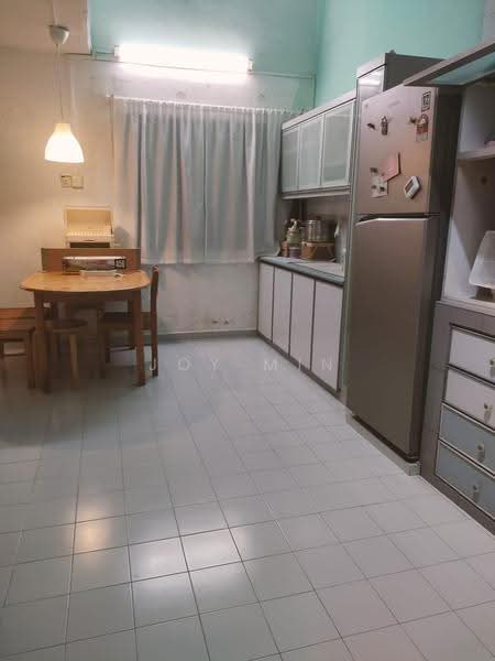 Rumah Teres 1-Tingkat untuk Disewa di Taman Johor Jaya (Johor Bahru) - Joy Min - Kitchen - PropertyGuru.com.my