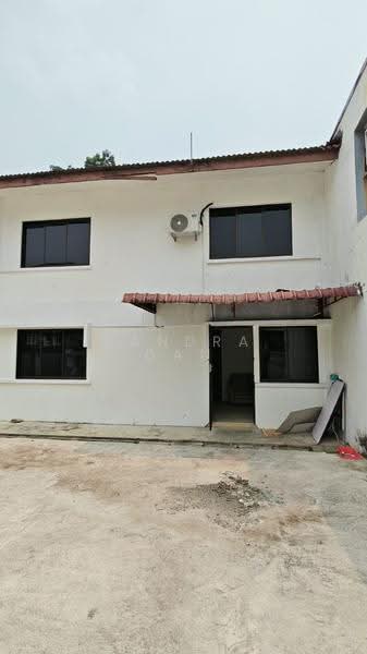 2-storey Terraced House for Rent in Taman Pelangi (Johor Bahru) - Sandra Gan - Exterior - PropertyGuru.com.my